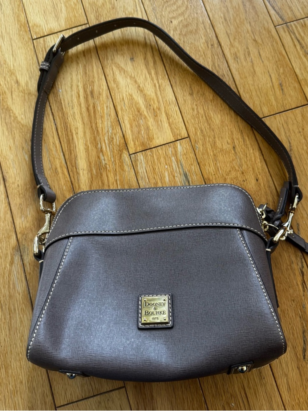Vintage Dooney & Bourke Gray Taupe Leather Shoulder & Crossbody Bag